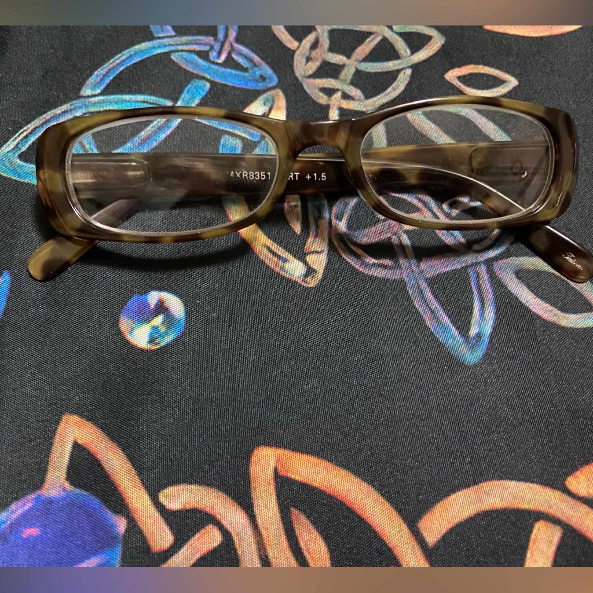 Max Studio Frames